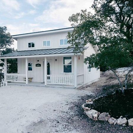 فيلا Hummingbird Haus - Hill Country Views On 20 Acres With Firepit Spring Branch المظهر الخارجي الصورة