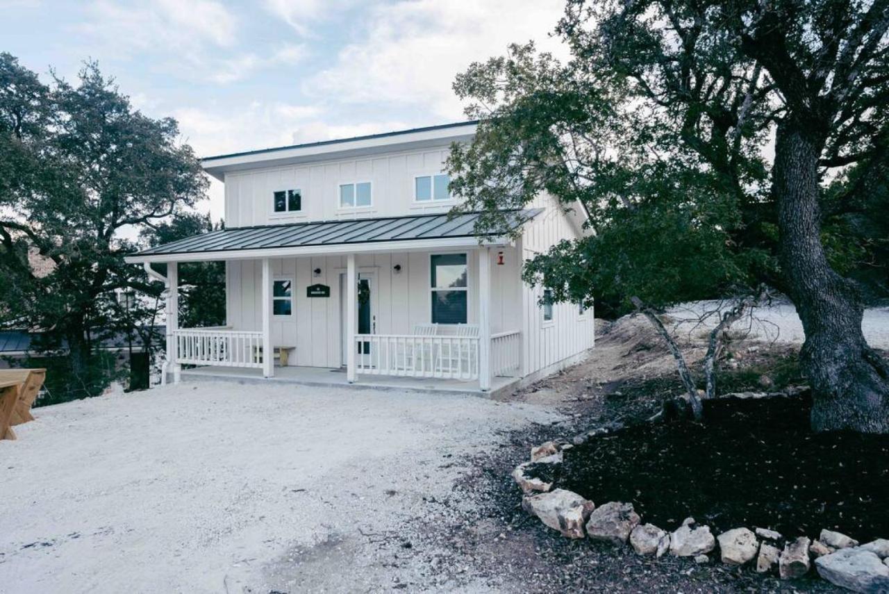 فيلا Hummingbird Haus - Hill Country Views On 20 Acres With Firepit Spring Branch المظهر الخارجي الصورة